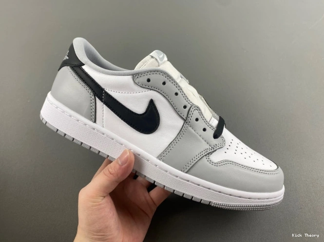 Kick Theory Jordan 1 CZ0790-110 OG Barons Air Low 0811